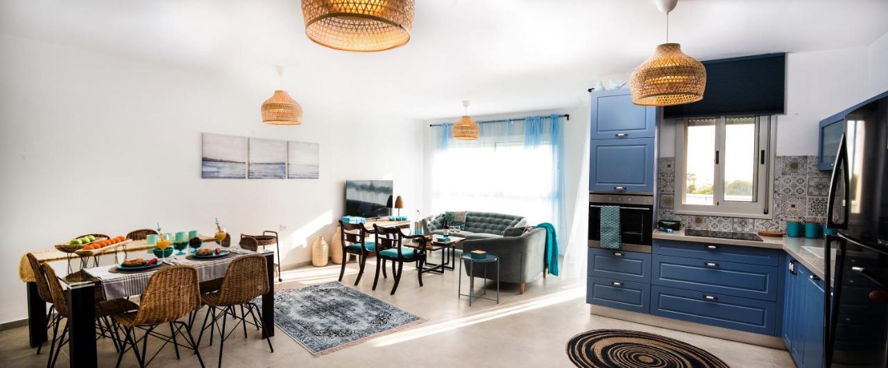 Argaman Beach Apartment Akko Exteriör bild