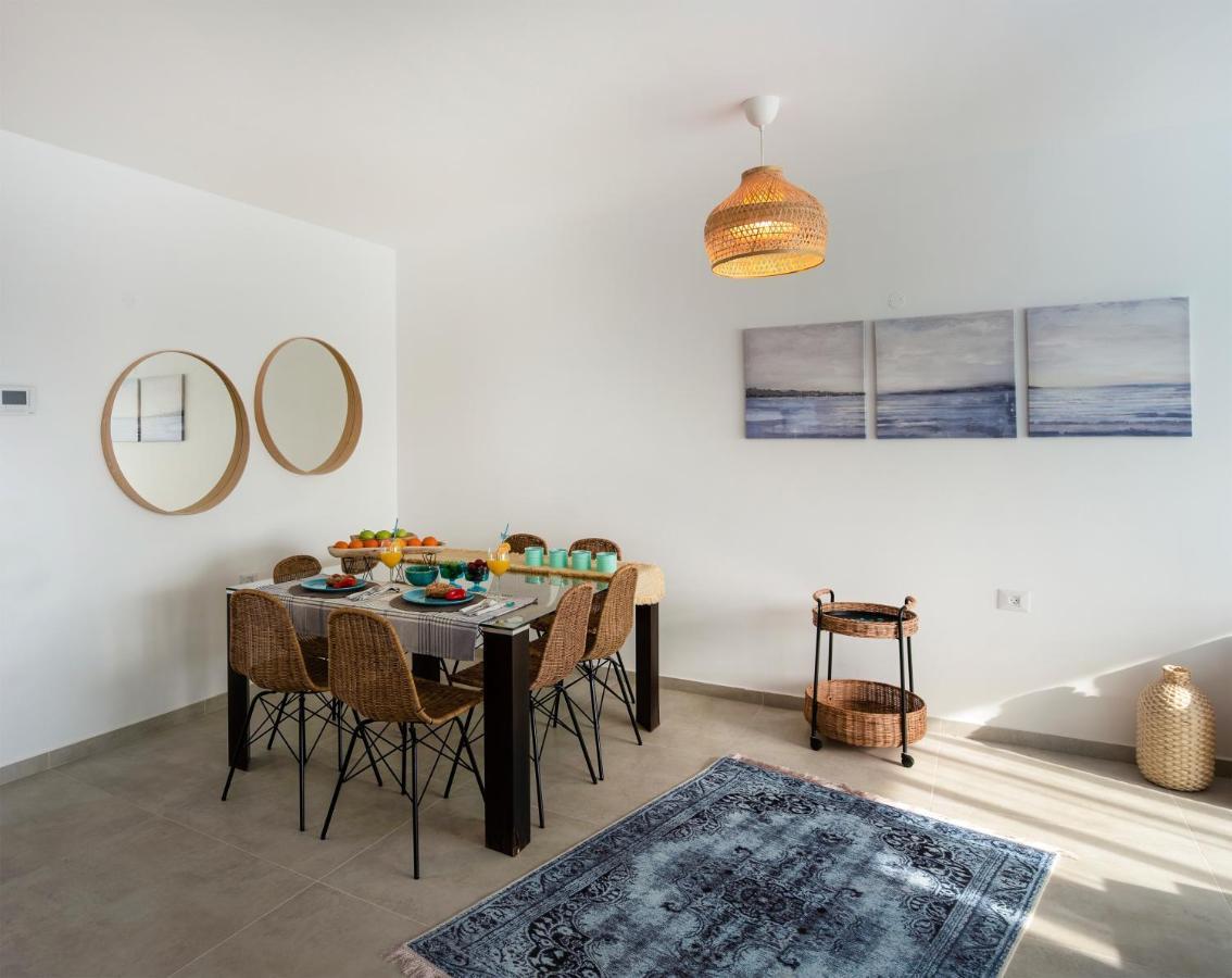 Argaman Beach Apartment Akko Exteriör bild