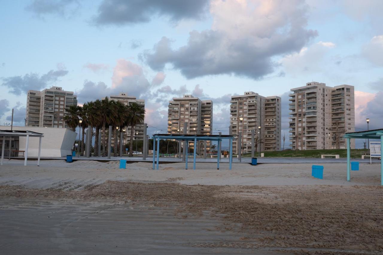 Argaman Beach Apartment Akko Exteriör bild
